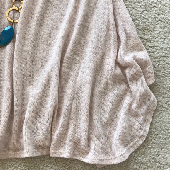 ❤️1 LARGE❤️Crochet Back Tank - Picture 4 of 6